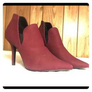 Burgundy, Pointy Toe, High-Heel Booties- Size 10